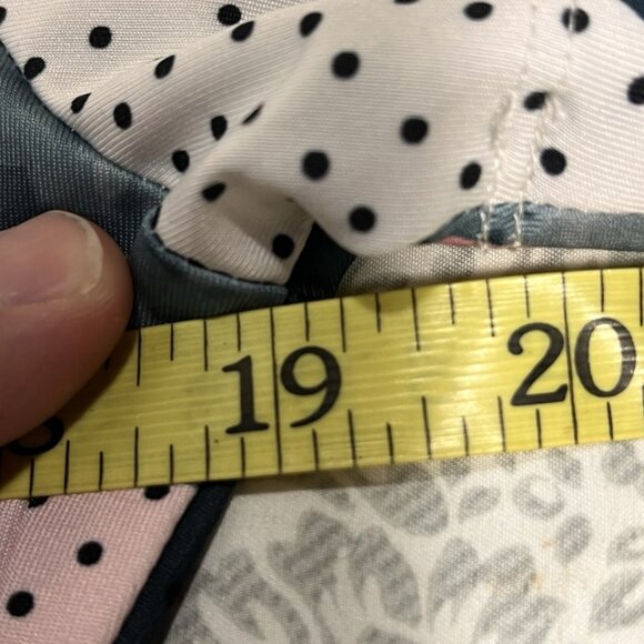 Yatta Golf Womens Polo Shirt Medium Pink Black Geometric Print Performance Top - Picture 10 of 11